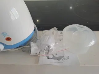 Calienta biberones SATO con accesorios