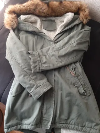 Parka verde militar con capucha unisex