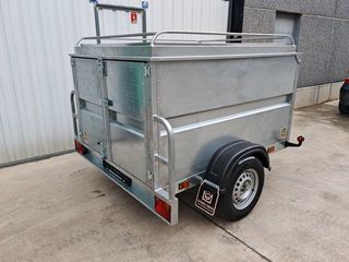NUEVO: Remolque cerrado 180x138x88 cm