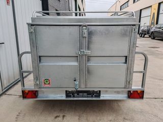 NUEVO: Remolque cerrado 180x138x88 cm