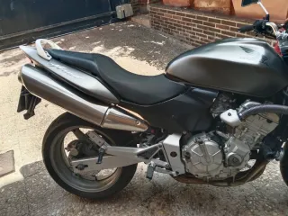 Honda Hornet CB 600 F Naked 2006