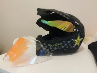 Casco de moto Rockstar