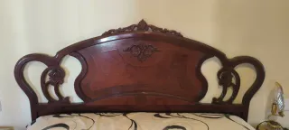 Cabecero de cama de matrimonio de madera