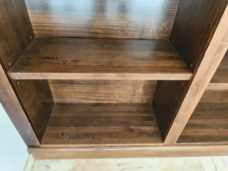 Gran librería Nogal 3.50m.  con  bar incorpo