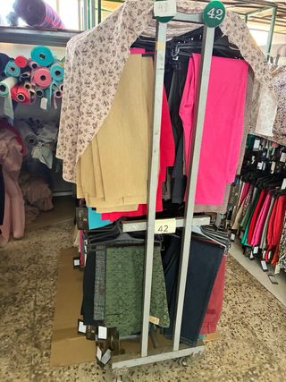 Partida de 2000 pantalones señora