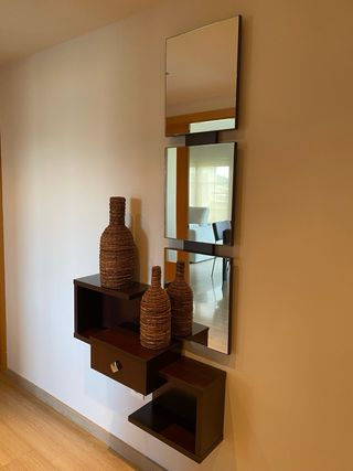 Mueble de entrada madera con espejo