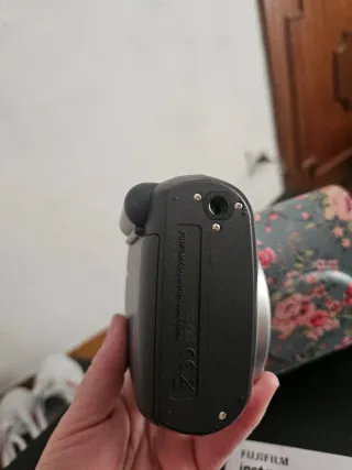 Cámara Instax Mini 70 Michael Kors Ed. Limitada