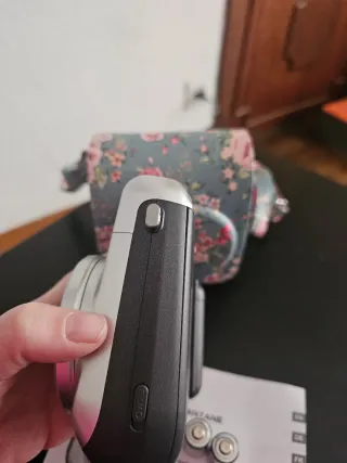 Cámara Instax Mini 70 Michael Kors Ed. Limitada