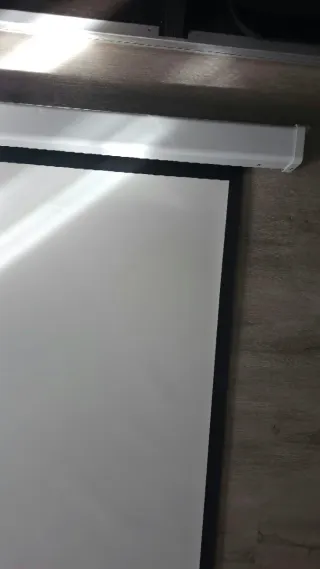 Pantalla Proyección Lux-Screen 192x150cm