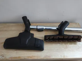 Aspirador Bosch Serie 2 Sin Bolsa Apenas sin uso.