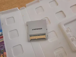 Yo-kai Watch + Pin Jibanyan