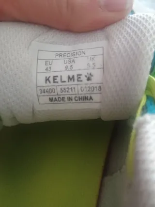 Zapatillas Kelme Azul y Verde