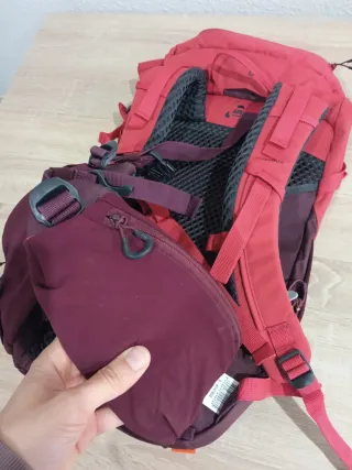 Mochila Quechua 20L Roja
