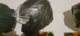 2 Cascos HJC FJ717. Precio unidad