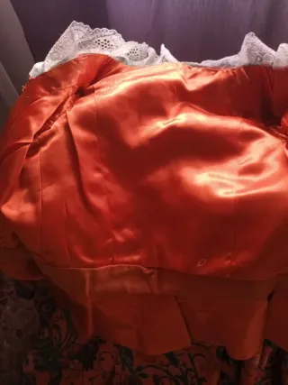 Traje Fallera Niña Naranja y Verde,todo 140€