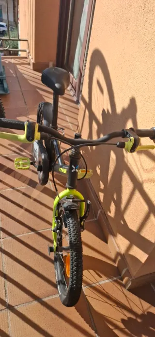 Bicicleta infantil B'TWIN 16 pulgadas