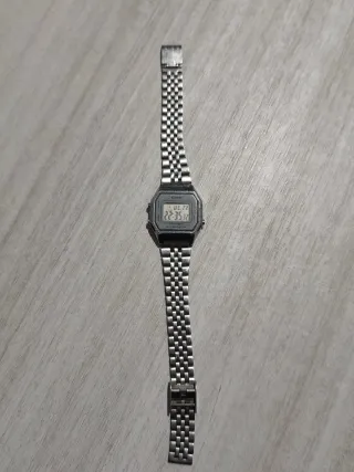 Orologio Casio Argento e Bianco