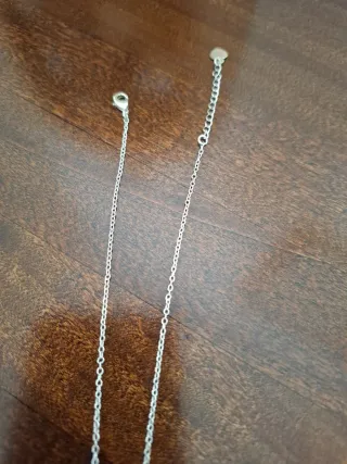 Catenina con iniziale D