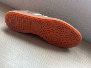 Zapatillas Adidas Spezial Marrones y Blancas 42/44