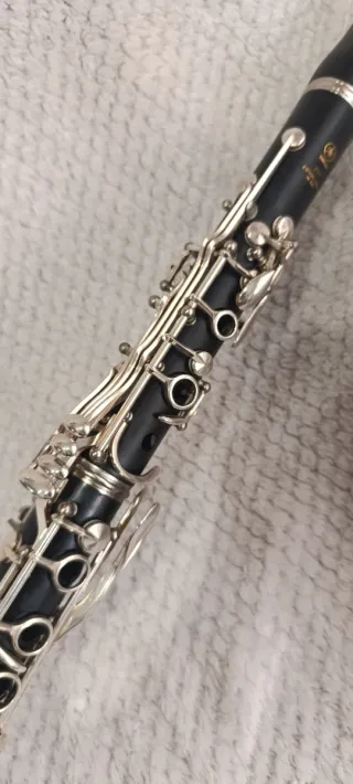 Clarinete Yamaha YCL-255S, maletín, boquilla nueva