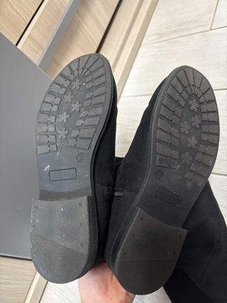 Stivali neri caldi over-the-knee tg 35