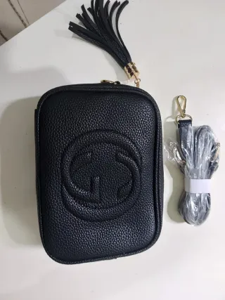 Borse, cinture e portafogli di marca