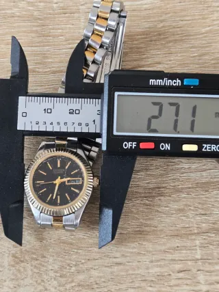 Reloj Citizen Vintage Oro y Plata