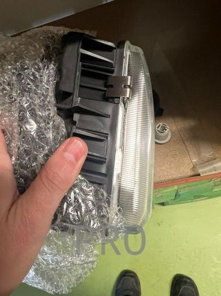 Faro Fiat tipo izquierdo nuevo blanco nuevo