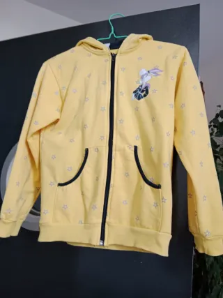 Sudadera niña estrellas y personaje