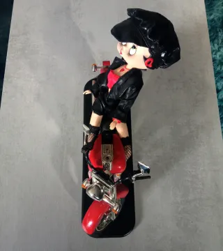 Betty Boop Moto con Sonido