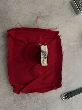 Accendino antico con aquila