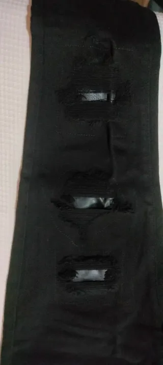 Pantalón Amiri Negro Talla 40 Nuevo con Etiqueta