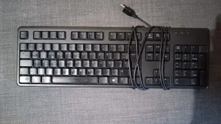 3 Teclados Dell + 1 Teclado HP Negro