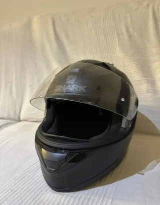 Casco de moto integral negro