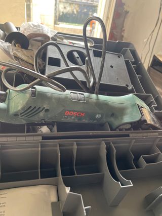 Lijadora Bosch con maletín