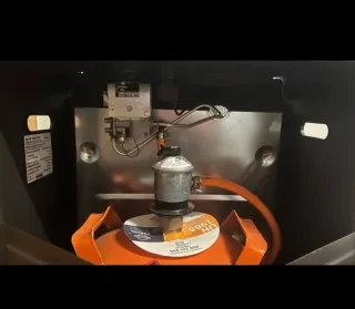 Estufa EQUATION ECO. Llama azul 4,2 kW, como nueva