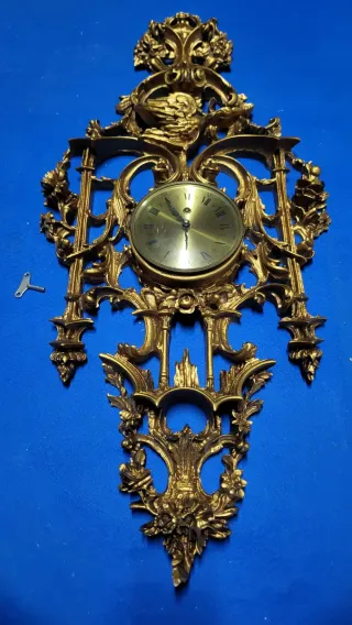 Orologio da parete dorato anni '60