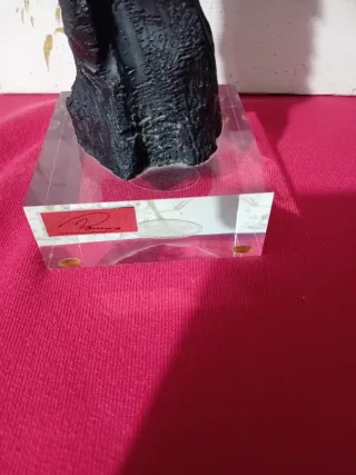 Figura decorativa mujer abstracta