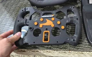 Volante F1 McLaren para Logitech