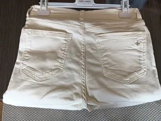 Pantalones blanco roto con bordado