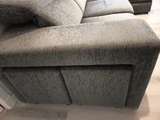 Sofá chaise longue gris oscuro