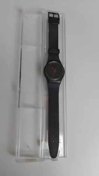 Swatch "Pinstripe" GA102 del 1985 cinturino 7 fori