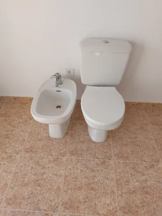 Inodoro y videl Gala (sanitarios)