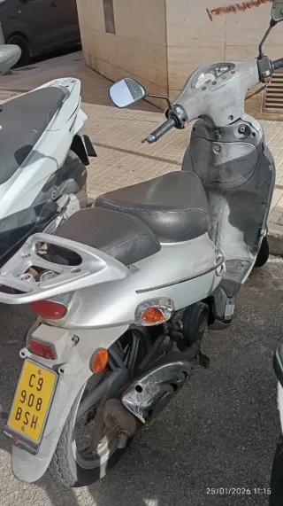 Scooter Kymco People 50cc año 2006