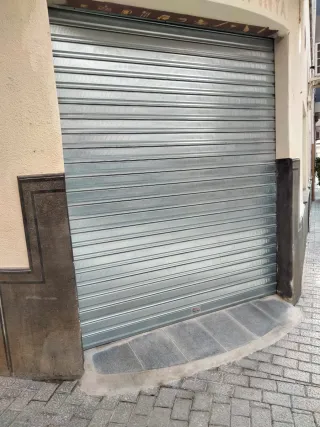 Puerta Enrollable Garaje. 2'10x2'80