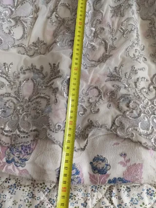 Traje Fallera, dos corpiños, manteletas y delantal