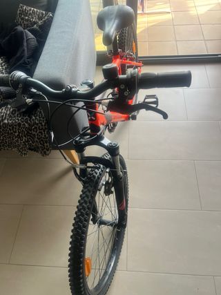 Bicicleta Montaña BTT Roja