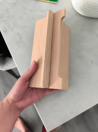 Soporte de madera para tablet