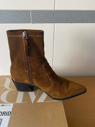 Botines ante Zara. Talla 36