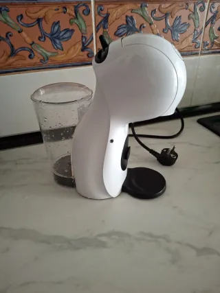 Cafetera Dolce Gusto De'Longhi Blanca